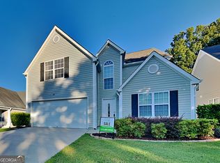 415 Shadowbrooke Cir, Loganville, GA 30052