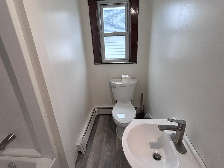 1295 Reynolds Ave #2 — Photo 10