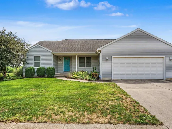 1112 N Sherman St, Lincoln, IL 62656