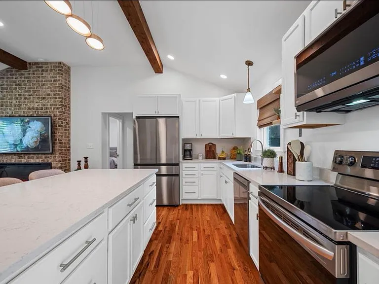 3594 Knollwood Hill Dr — Photo 12