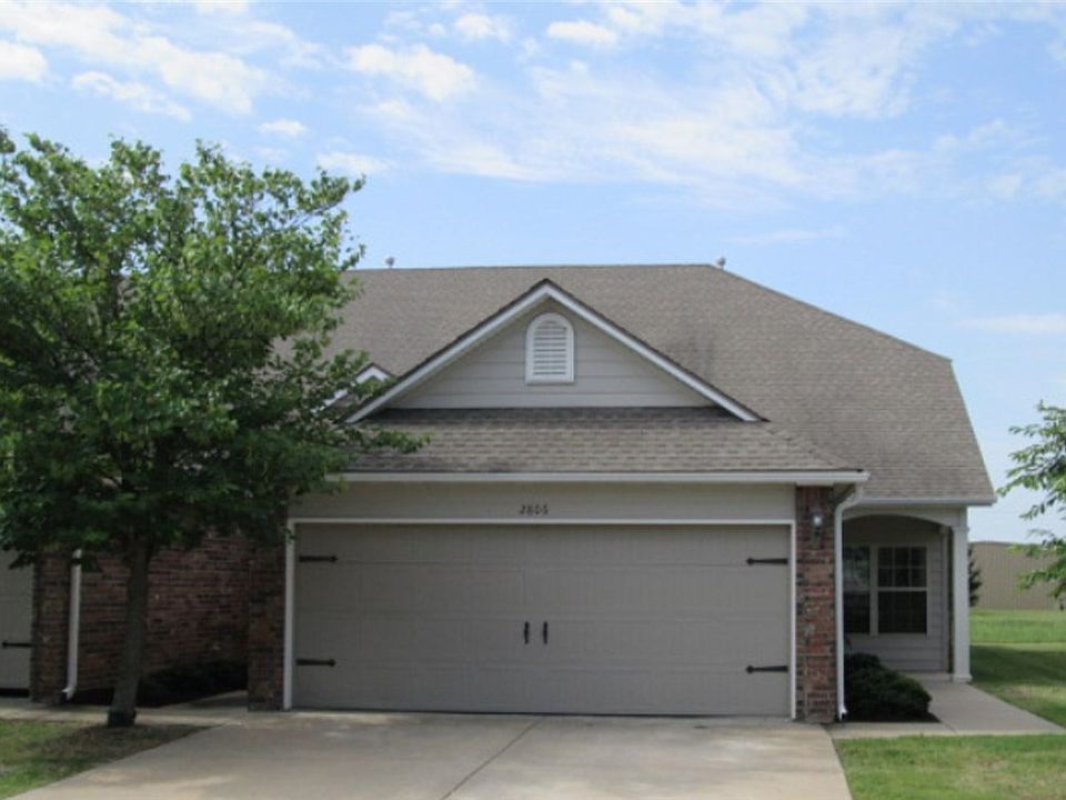 1st image of 2806 W Valley West Ct