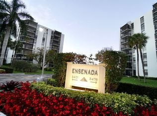 3401 N Country Club Dr #E1205, Miami, FL 33180