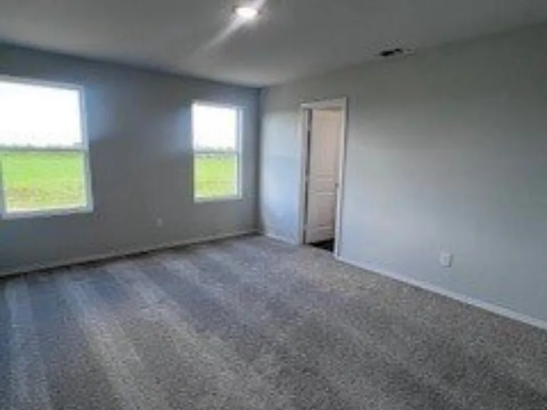 631 Clear Creek Ct — Photo 7