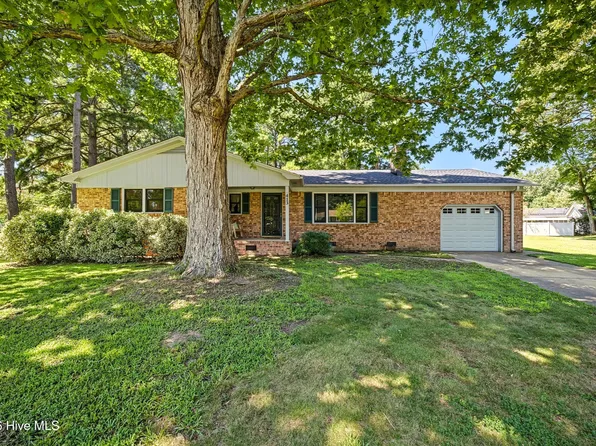 413 Hickory Drive, Elizabeth City, NC 27909
