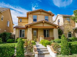 27547 Sunny Creek Dr, Valencia, CA 91354