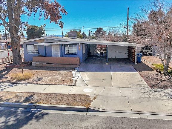 3rd image of 2324 E Oakey Blvd