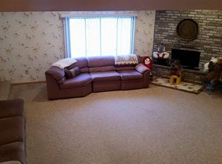 180 Crandon Way, Rochester, NY 14618