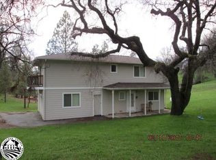 19614 Cottonwood St, Groveland, CA 95321