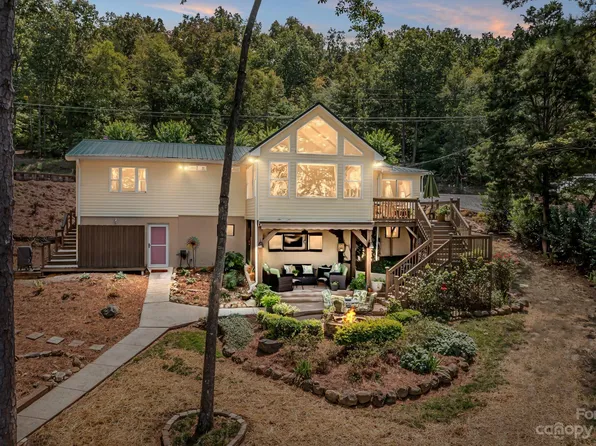 483 Lake Shore Dr, Norwood, NC 28128