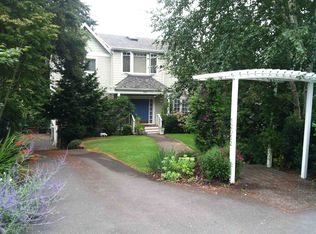 12052 Lakeside Ave NE, Seattle, WA 98125