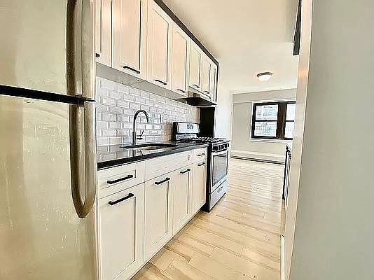 1st image of 111 Wadsworth Ave APT 27H
