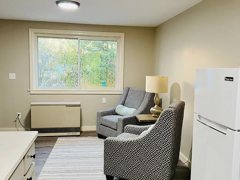 Pet-friendly Apartments for Rent in Hartford, VT! — Photo 6