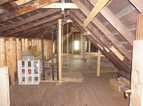2nd image of 3040 N Kimball Ave