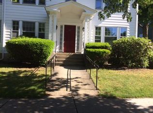 521 Commonwealth Ave #1, Newton Center, MA 02459