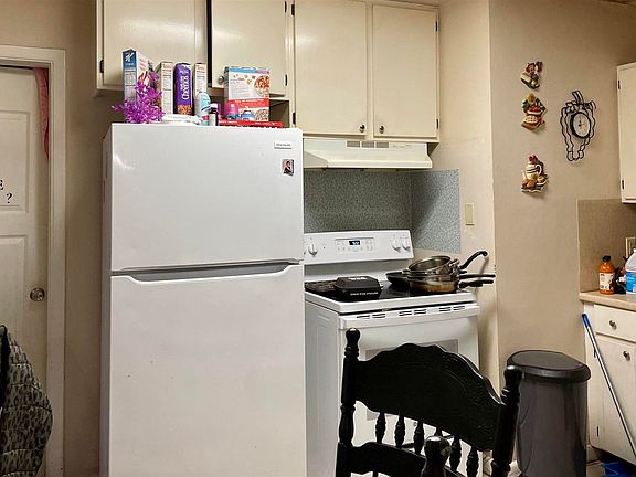 5th image of 1005 Webster Dr