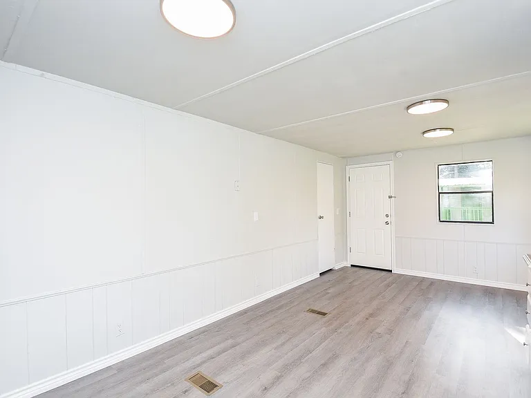 12547 Roy Harris Loop — Photo 38