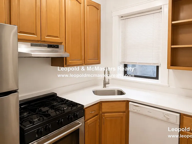 1560 Commonwealth Ave #3 — Photo 2