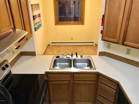 4th image of 9730 Vanguard Dr APT 3