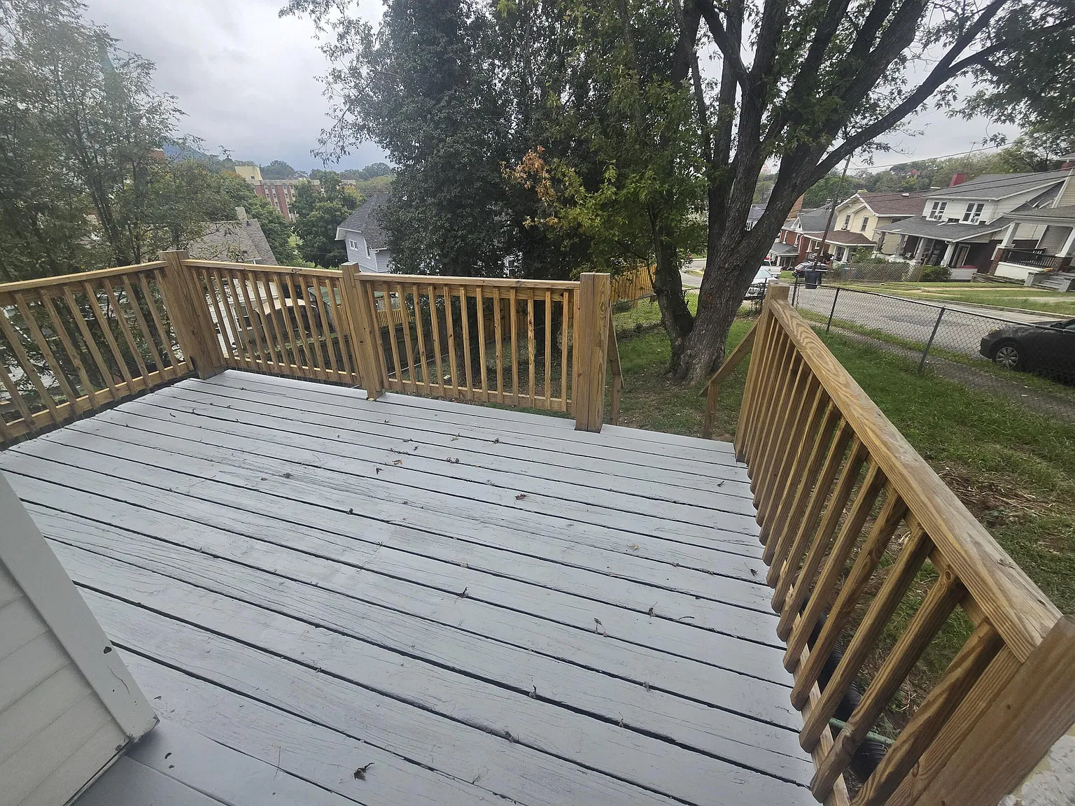 3 bed, 1.5 bath, 1800 sqft, $1,600 — Photo 2