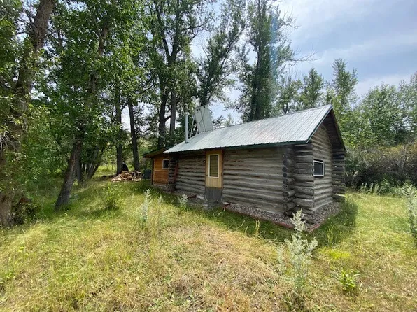 17965 Shonkin Rd, Shonkin, MT 59450