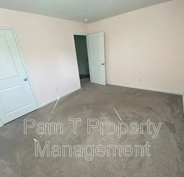 124 Troupe Dr — Photo 33