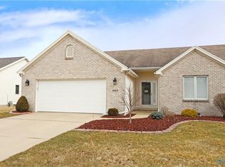 4465 Clearwater Dr E, Maumee, OH 43537