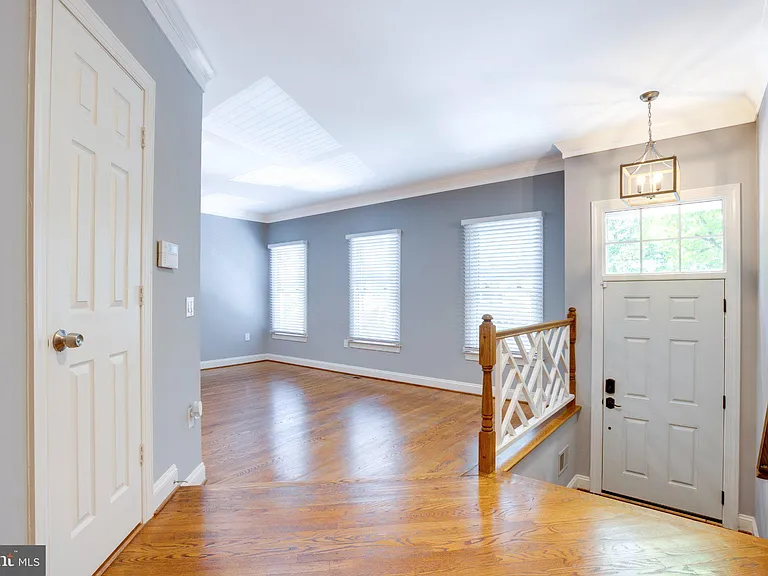 2914 Oakton Crest Pl — Photo 3