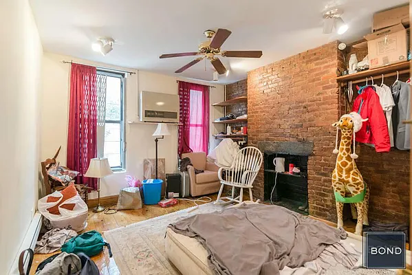 Rented by Bond New York | media 15