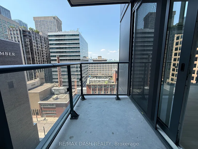 628 Church St #903 — Photo 21
