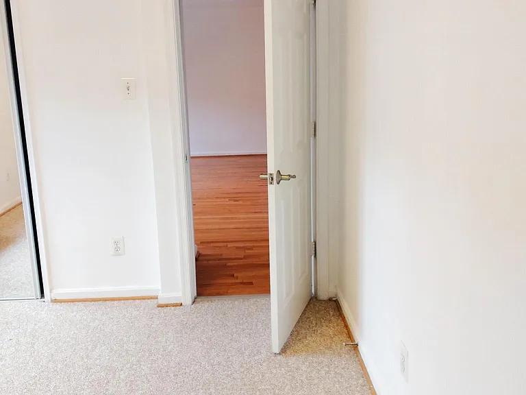610 Longfellow St NW #306 — Photo 8