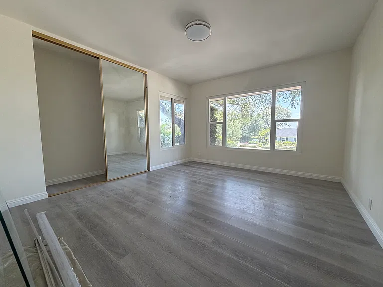 3805 Shadow Grove Rd — Photo 6