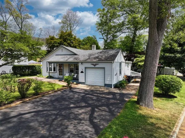 11 Kaplan Way, Fort Montgomery, NY 10922