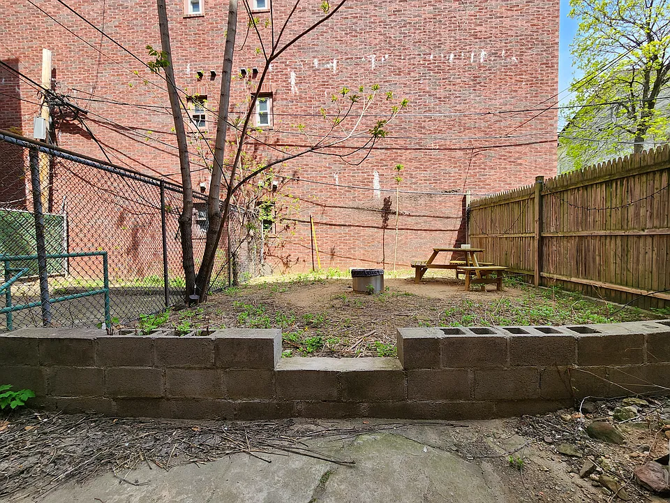 849 Bushwick Ave #1A