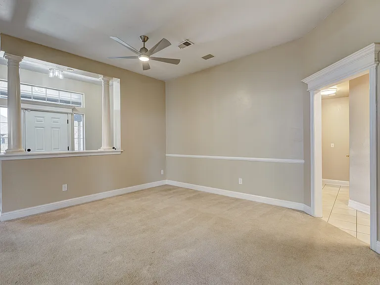 2104 Del Simmons Dr — Photo 9
