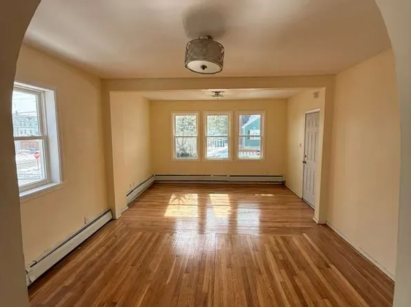 45 Hayes St #1, New Britain, CT 06053