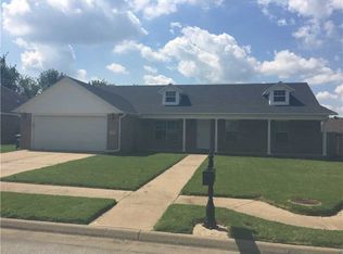 3900 SW Mason Rd, Bentonville, AR 72713