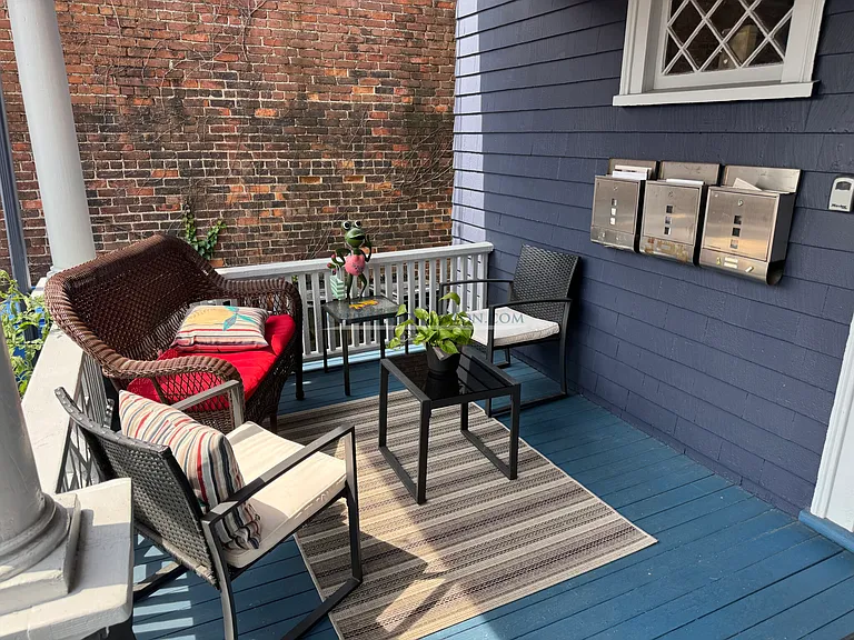 163 Belmont St #3 — Photo 18