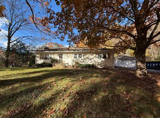 123 Woodland Dr, Harwinton, CT 06791