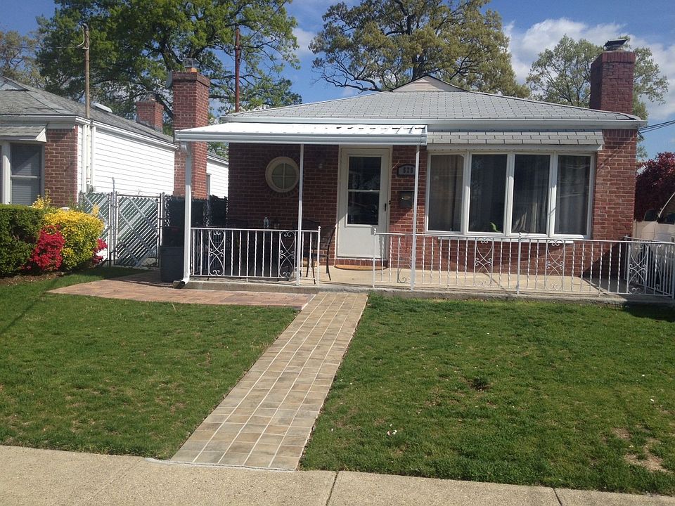 Front of house May 2013