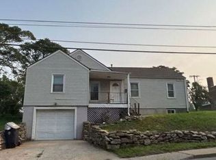 1614 E 85th St, Kansas City, MO 64131