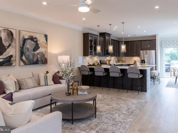 8236 Longford Rd, Millersville, MD 21108