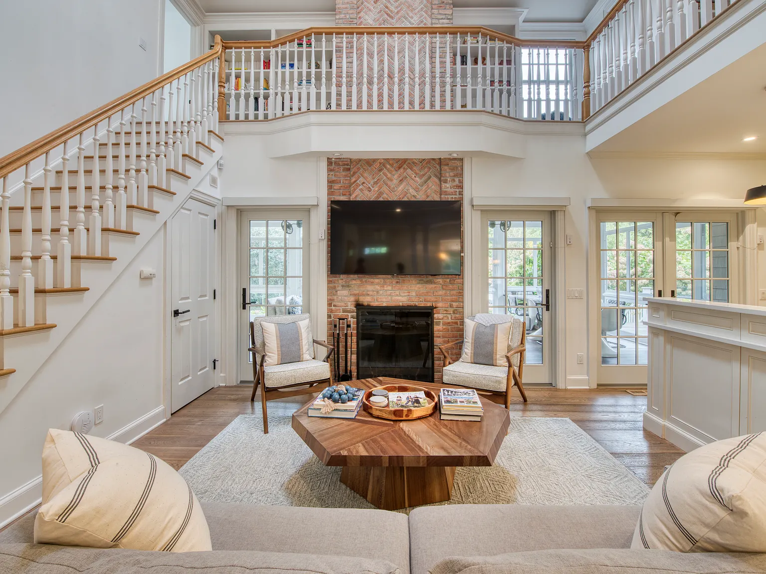 Sag Harbor Village Oasis — Photo 3