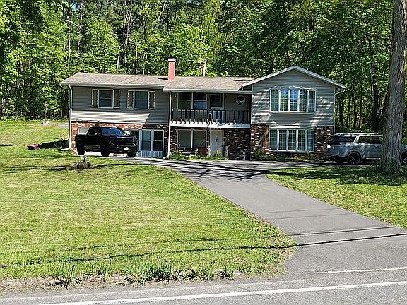 2nd image of 343 Mountain Ave