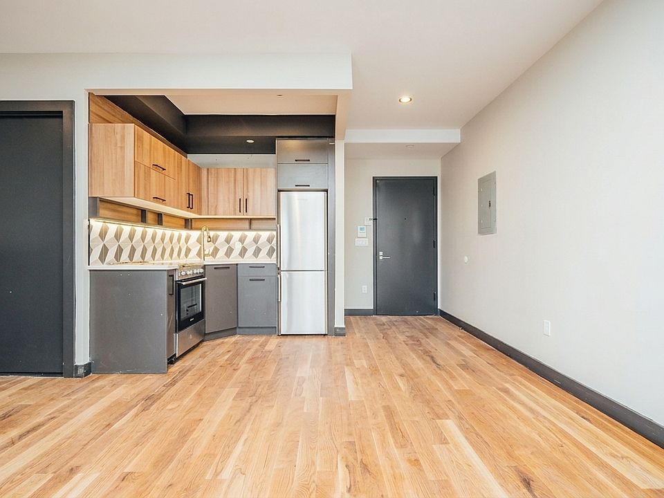 1st image of 2825 Snyder Ave #1K