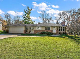 4603 Hampton Rd, Golden Valley, MN 55422