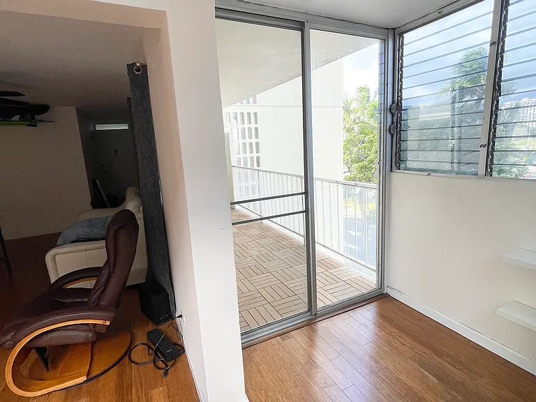 2609 Ala Wai Blvd #401 — Photo 6