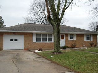 115 Mohawk Dr, Flora, IN 46929