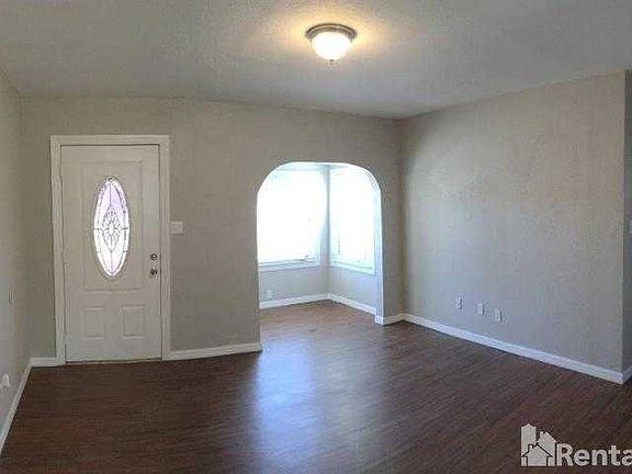 2nd image of 4760 Piedmont Ct