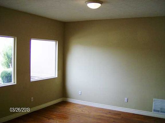 5th image of 1864 N 2500 West Cir