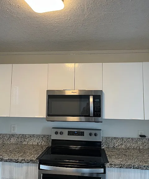 9441 Live Oak Pl #307 — Photo 10